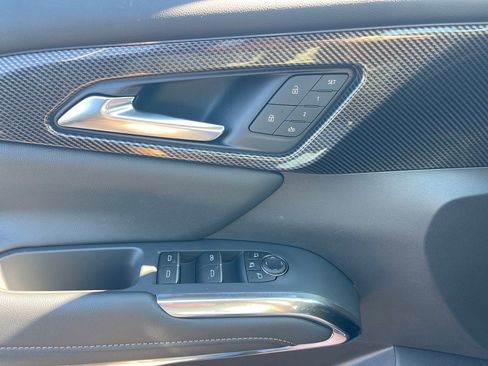 New 2026 Chevrolet Traverse High Country image 8