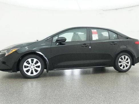 New 2026 Toyota Corolla LE image 18