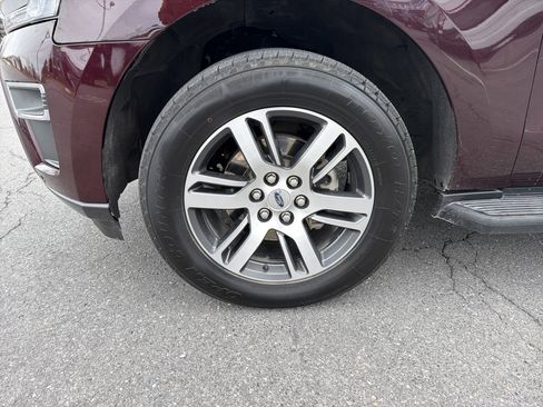 Used 2024 Ford Expedition Max Limited image 11