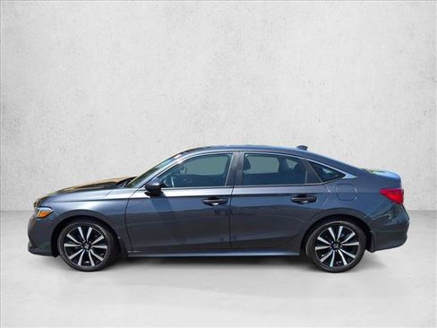 Used 2024 Honda Civic EX image 9
