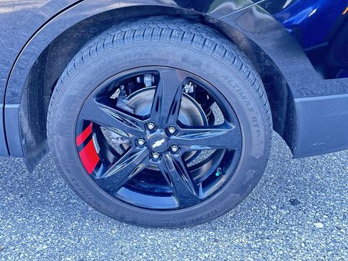 Used 2020 Chevrolet Equinox Premier w/ Premier Redline Edition FWD image 12