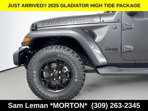 New 2025 Jeep Gladiator Sport image 28