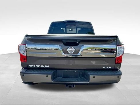 Used 2018 Nissan Titan Platinum Reserve w/ Platinum Utility Package AWD/4WD image 6