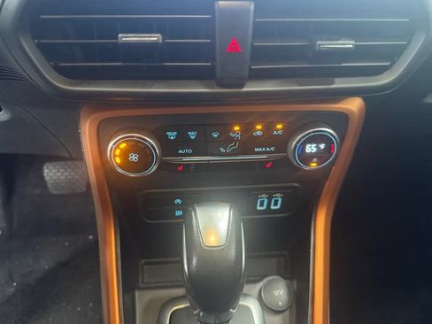 Used 2018 Ford EcoSport SES AWD/4WD image 3