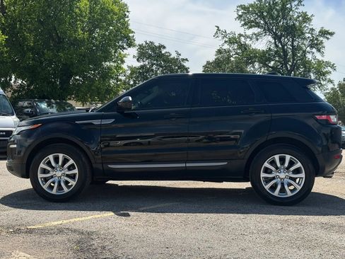 Used 2019 Land Rover Range Rover Evoque image 3