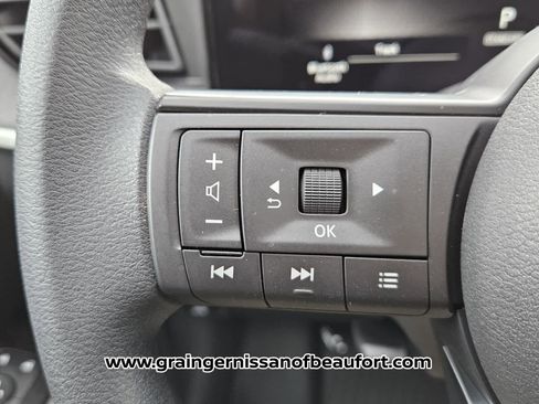 New 2026 Nissan Kicks SV w/ SV Premium Package image 12