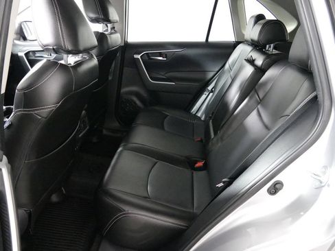 Used 2019 Toyota RAV4 XLE w/ Convenience Package AWD/4WD image 25