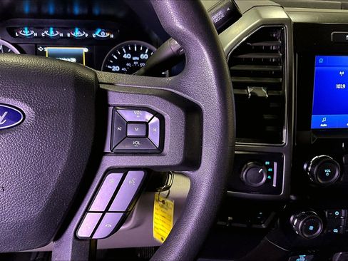 Used 2022 Ford F250 XLT AWD/4WD image 12