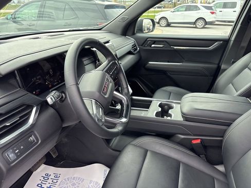 Certified 2024 GMC Acadia Elevation w/ Luxury Package image 27