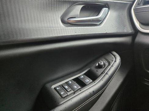 Used 2025 Jeep Grand Cherokee L Altitude AWD/4WD image 13