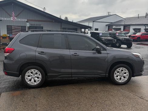 Used 2023 Subaru Forester image 6
