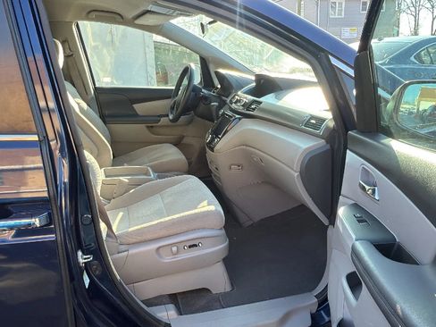 Used 2016 Honda Odyssey SE image 25