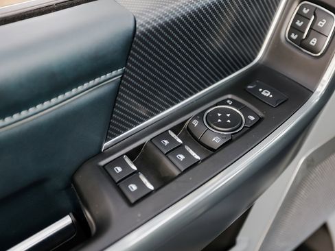 Used 2024 Ford F250 Limited image 23