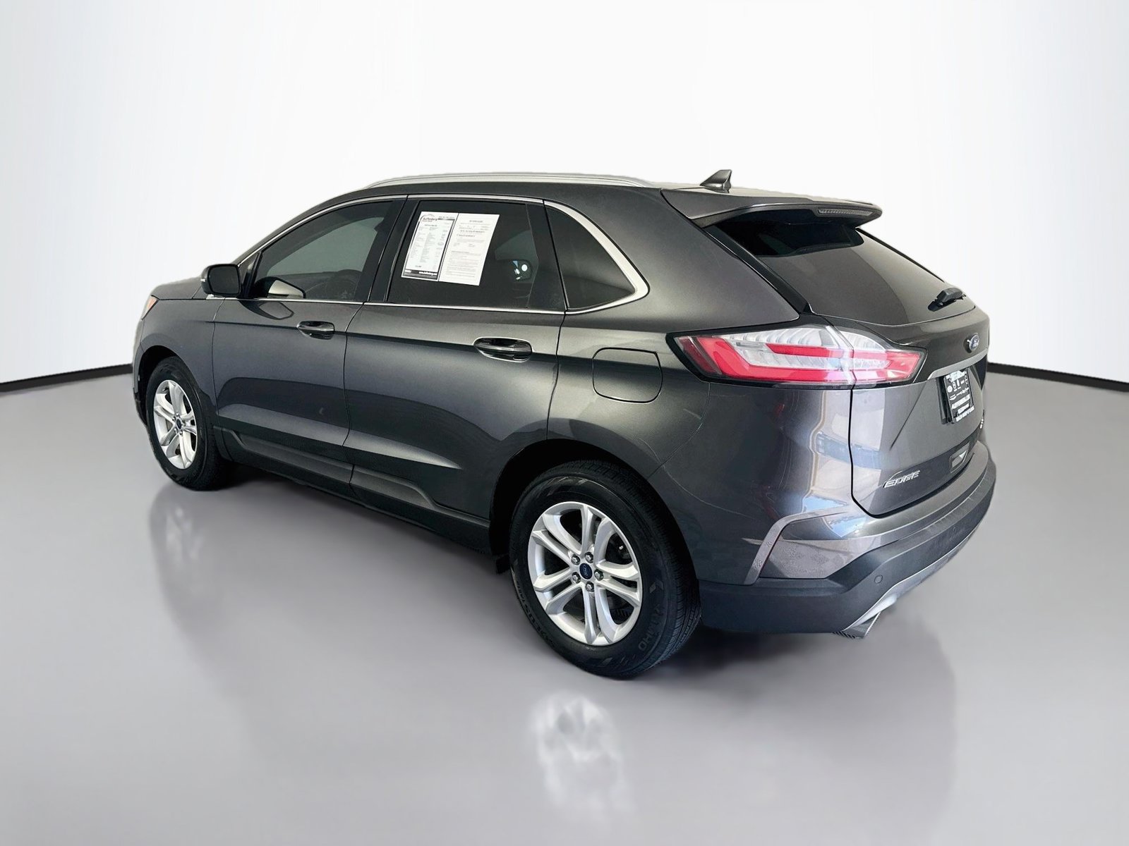 Used 2020 Ford Edge SEL FWD image 5