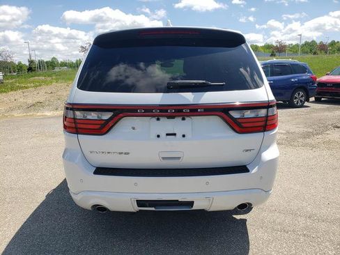 Used 2021 Dodge Durango GT RWD image 4