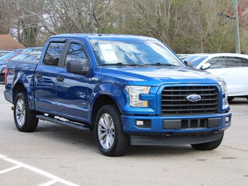 Used 2017 Ford F150 XL w/ Equipment Group 101A Mid image 1