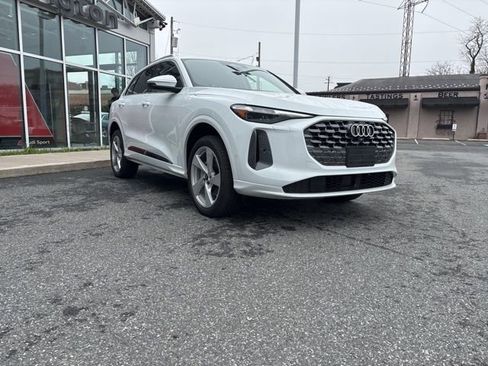 New 2026 Audi Q5 Premium Plus image 7