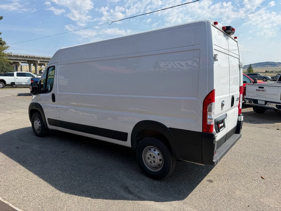 Used 2023 RAM ProMaster 2500 FWD image 6