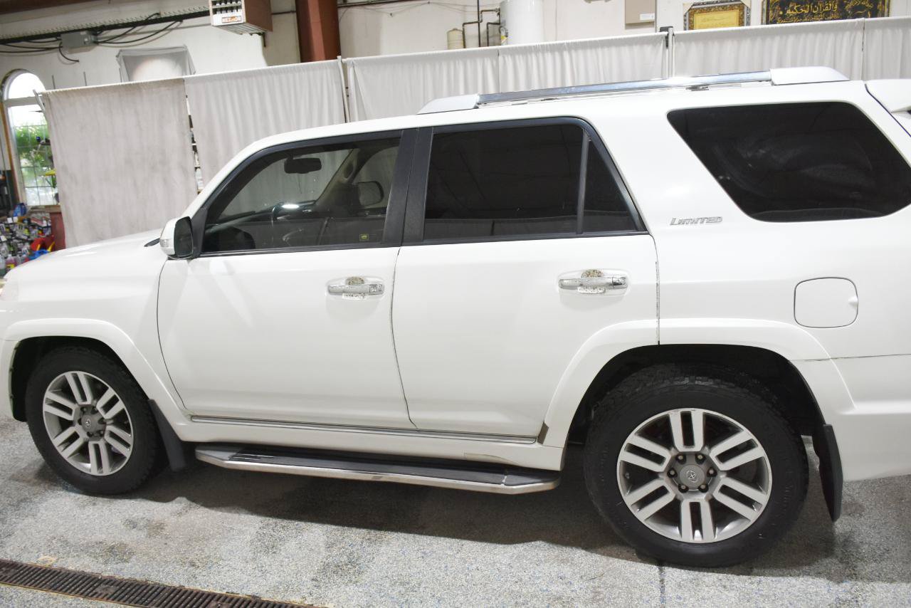 Used 2013 Toyota 4Runner Limited RWD image 32