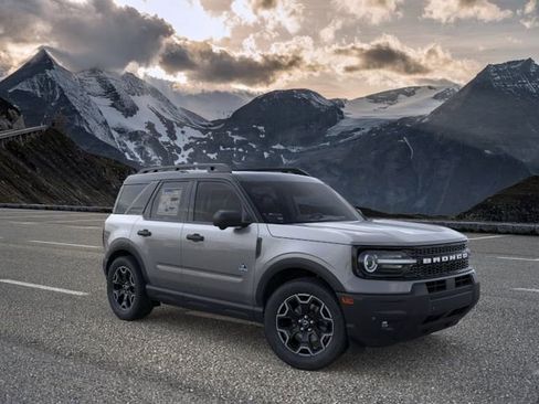 New 2026 Ford Bronco Sport Outer Banks w/ Outer Banks Tech Package+ AWD/4WD image 7