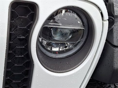 Used 2022 Jeep Wrangler Unlimited Rubicon 4xe w/ Safety Group image 9