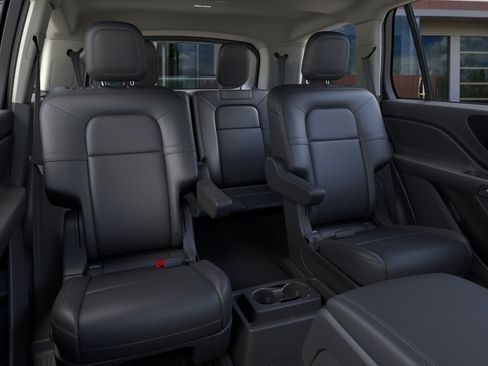 New 2025 Lincoln Aviator AWD w/ Equipment Group 101A image 11