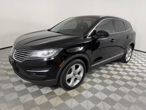 Used 2017 Lincoln MKC Premiere FWD image 9