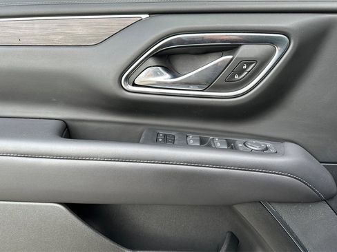 Used 2024 Chevrolet Tahoe Z71 image 12