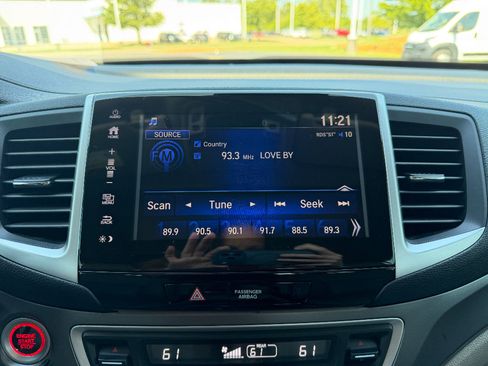 Used 2020 Honda Ridgeline RTL image 25