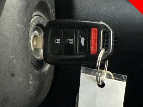 Used 2019 Honda CR-V LX image 7