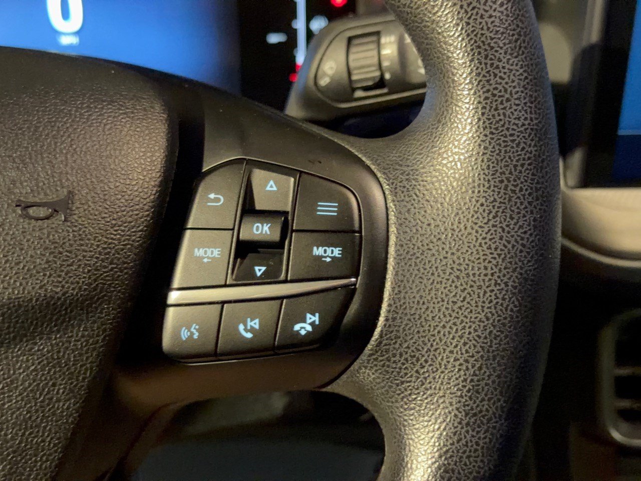 Used 2025 Ford Maverick XL FWD image 18