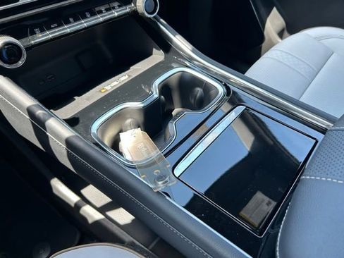 New 2025 Chevrolet Traverse High Country image 21