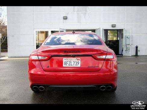 Used 2018 Maserati Quattroporte S image 6