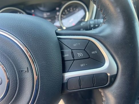 Used 2019 Jeep Compass Limited AWD/4WD image 27