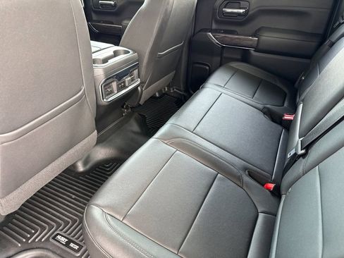 Used 2022 Chevrolet Silverado 1500 LTZ w/ LTZ Convenience Package II AWD/4WD image 12