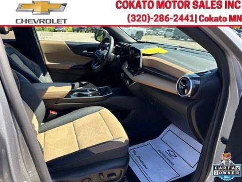 Used 2025 Chevrolet Equinox ACTIV w/ Safety and Technology Package AWD/4WD image 15