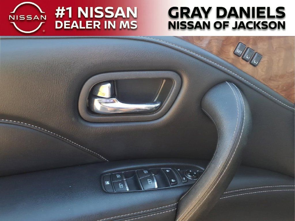 Used 2019 INFINITI QX80 Luxe RWD image 12