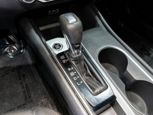 Used 2022 Nissan Altima 2.5 SV image 21