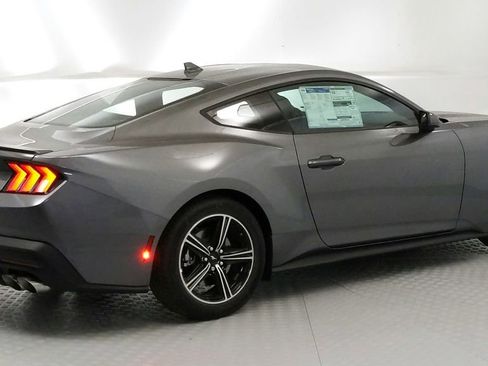 New 2025 Ford Mustang Premium image 3