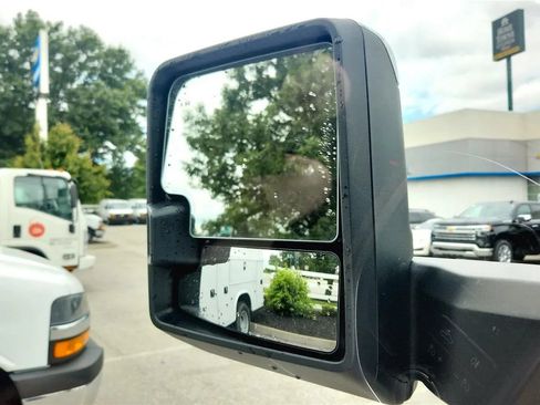 Used 2021 Chevrolet Silverado 3500 High Country AWD/4WD image 10