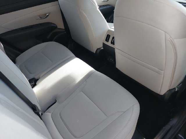 Used 2025 Hyundai Tucson SEL AWD/4WD image 11