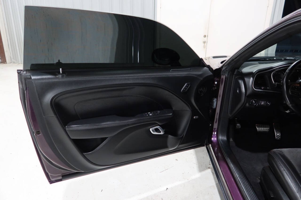Used 2022 Dodge Challenger R/T Scat Pack w/ Plus Package RWD image 18