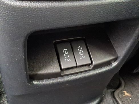 Used 2020 Honda CR-V Touring image 11