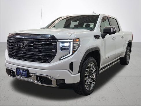 Used 2023 GMC Sierra 1500 Denali Ultimate image 2