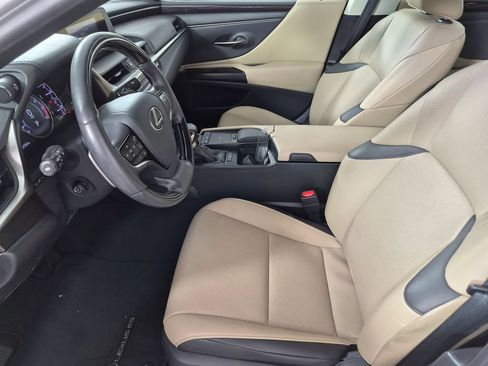 Used 2019 Lexus ES 350 w/ Premium Package FWD image 21