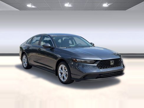 New 2026 Honda Accord LX image 7