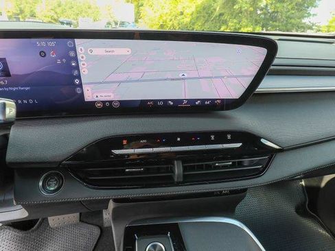 New 2026 Buick Enclave Sport Touring w/ Power Package FWD image 20