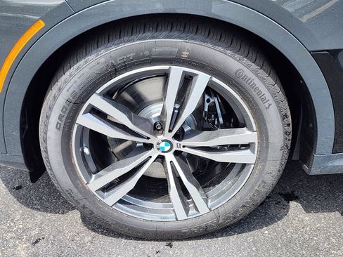 New 2027 BMW X7 xDrive40i AWD/4WD image 7