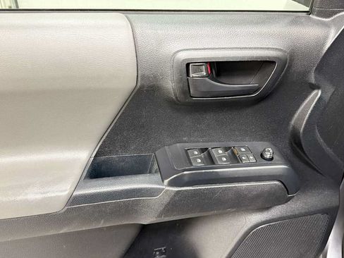 Certified 2022 Toyota Tacoma SR w/ SR Convenience Package RWD image 15