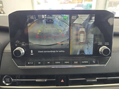 Used 2022 Mitsubishi Outlander SE image 16